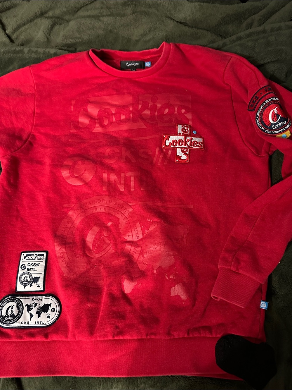 Cookies Red Crewneck Sweatshirt with Patch Details